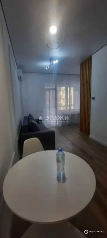 1-комнатная квартира, этаж 3 из 8, 37 м², на длительный срок