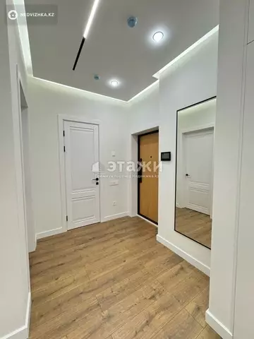 2-комнатная квартира, этаж 12 из 17, 65 м²