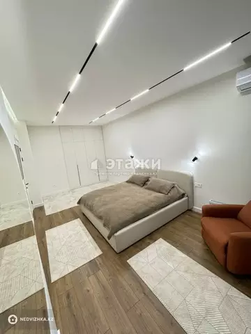 2-комнатная квартира, этаж 12 из 17, 65 м²