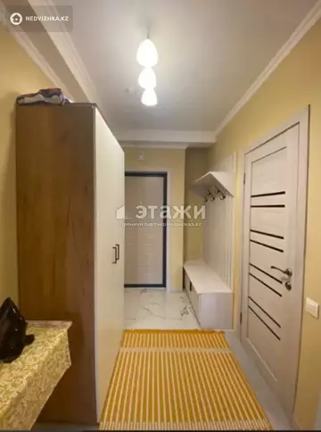 1-комнатная квартира, этаж 11 из 12, 37 м²
