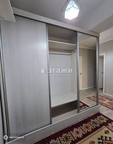 2-комнатная квартира, этаж 8 из 24, 66 м²