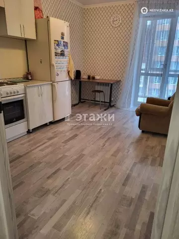 1-комнатная квартира, этаж 4 из 12, 44 м²