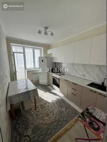 1-комнатная квартира, этаж 3 из 9, 38 м²