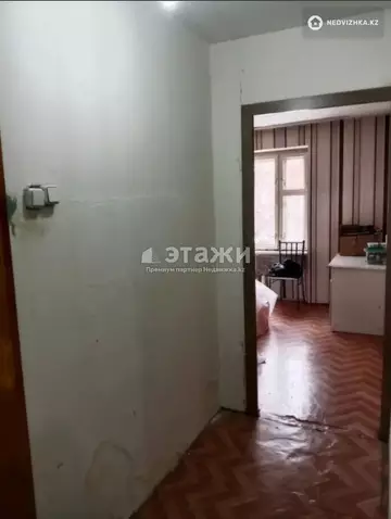 64 м², 3-комнатная квартира, этаж 2 из 6, 64 м², изображение - 3