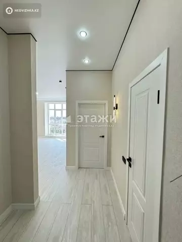 2-комнатная квартира, этаж 8 из 12, 43 м²