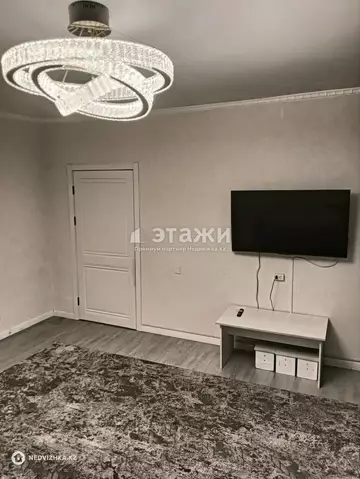 71.5 м², 2-комнатная квартира, этаж 3 из 9, 72 м², изображение - 4