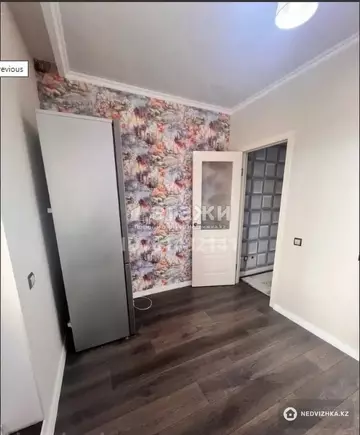 1-комнатная квартира, этаж 4 из 17, 42 м²