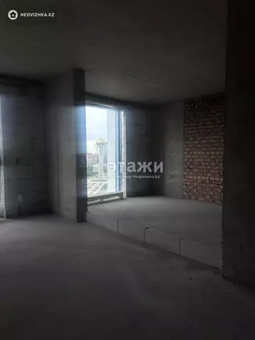 2-комнатная квартира, этаж 18 из 20, 64 м²