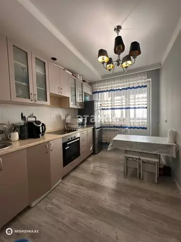 56 м², 2-комнатная квартира, этаж 8 из 10, 56 м², изображение - 10
