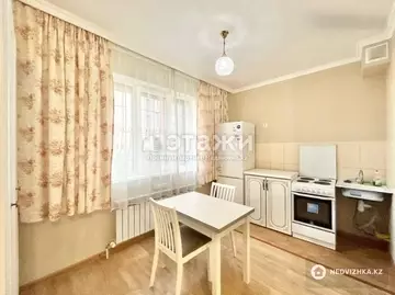 30.2 м², 1-комнатная квартира, этаж 2 из 8, 30 м², изображение - 1