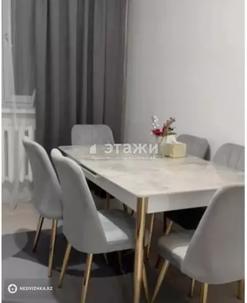 1-комнатная квартира, этаж 4 из 9, 42 м²