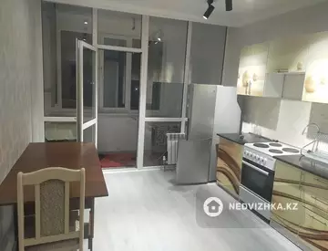 3-комнатная квартира, этаж 5 из 10, 90 м²