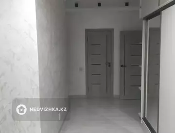 3-комнатная квартира, этаж 5 из 10, 90 м²