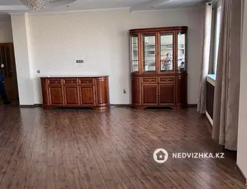 162 м², 4-комнатная квартира, этаж 10 из 14, 162 м², изображение - 1