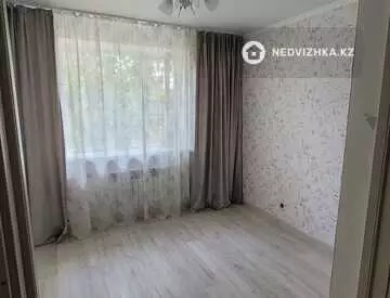2-комнатная квартира, этаж 3 из 3, 51 м²