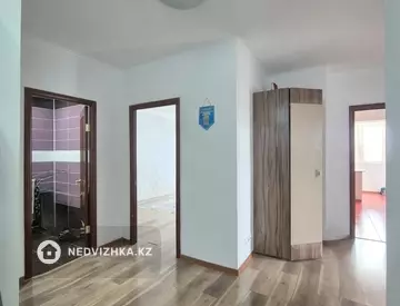 80.1 м², 2-комнатная квартира, этаж 9 из 10, 80 м², изображение - 11