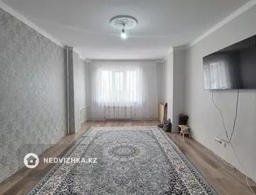 2-комнатная квартира, этаж 9 из 10, 80 м²