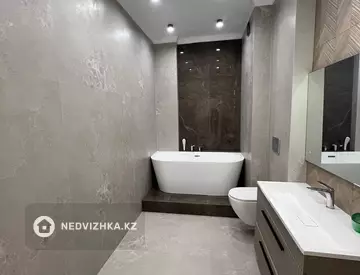 3-комнатная квартира, этаж 7 из 22, 111 м²