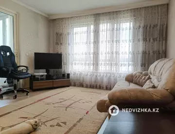3-комнатная квартира, этаж 2 из 9, 90 м²