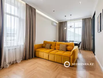 3-комнатная квартира, этаж 2 из 3, 85 м²