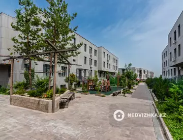 3-комнатная квартира, этаж 2 из 3, 85 м²