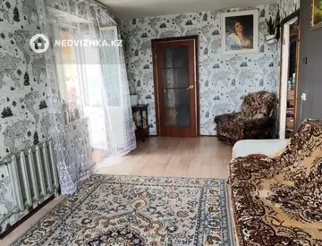 1-комнатная квартира, этаж 8 из 9, 35 м²