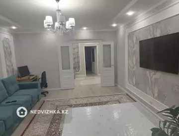 4-комнатная квартира, этаж 4 из 9, 122 м²