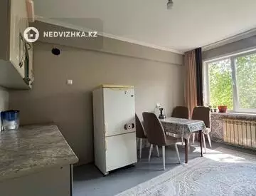 3-комнатная квартира, этаж 2 из 5, 70 м²