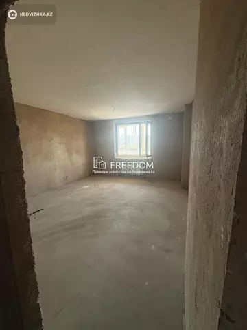 2-комнатная квартира, этаж 3 из 21, 56 м²