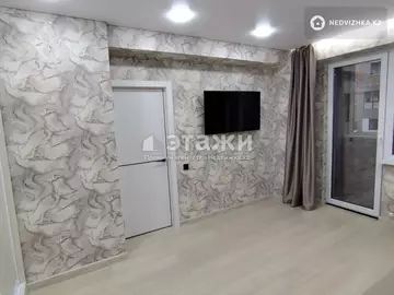 1-комнатная квартира, этаж 3 из 6, 36 м²