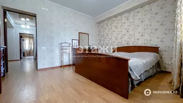 2-комнатная квартира, этаж 9 из 15, 86 м²