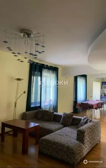 3-комнатная квартира, этаж 2 из 5, 127 м²