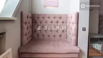 2-комнатная квартира, этаж 8 из 9, 56 м², на длительный срок