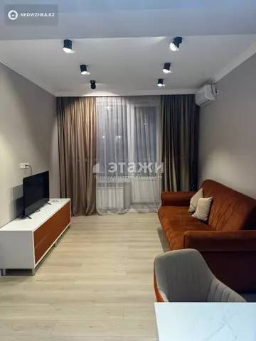 2-комнатная квартира, этаж 10 из 12, 56 м², на длительный срок