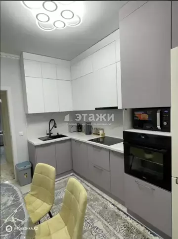 2-комнатная квартира, этаж 1 из 9, 72 м²