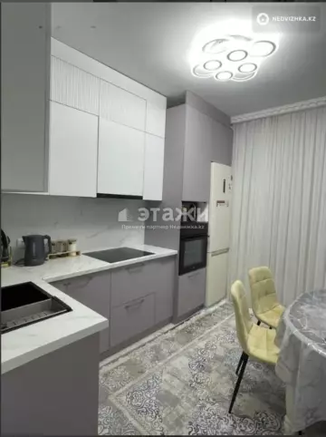 2-комнатная квартира, этаж 1 из 9, 72 м²