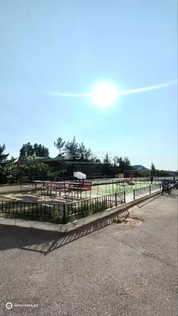55.8 м², 2-комнатная квартира, этаж 3 из 9, 56 м², изображение - 26