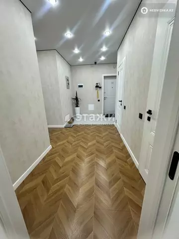 2-комнатная квартира, этаж 5 из 13, 67 м²