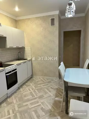 1-комнатная квартира, этаж 5 из 9, 38 м²