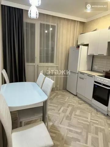 1-комнатная квартира, этаж 5 из 9, 38 м²