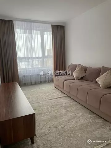 1-комнатная квартира, этаж 8 из 9, 40 м²