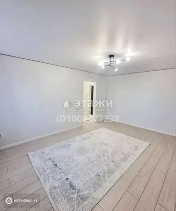 1-комнатная квартира, этаж 4 из 6, 39 м²