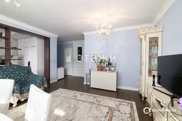 4-комнатная квартира, этаж 7 из 12, 119 м², на длительный срок