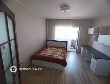 2-комнатная квартира, этаж 5 из 6, 67 м², на длительный срок