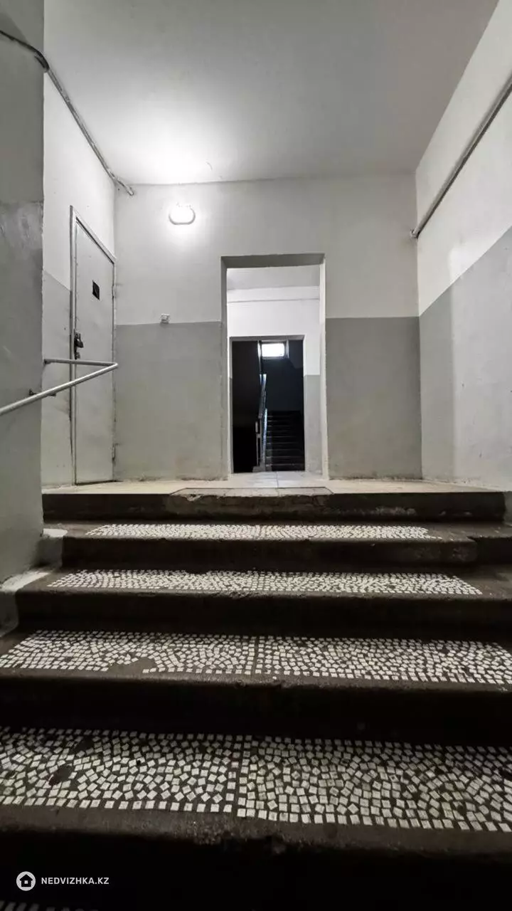 58.8 м², 2-комнатная квартира, этаж 2 из 9, 59 м², изображение - 1