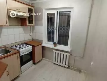 3-комнатная квартира, этаж 1 из 4, 56 м²