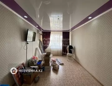 4-комнатная квартира, этаж 6 из 6, 93 м²