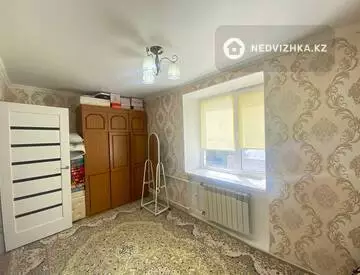 2-комнатная квартира, этаж 3 из 5, 39 м²