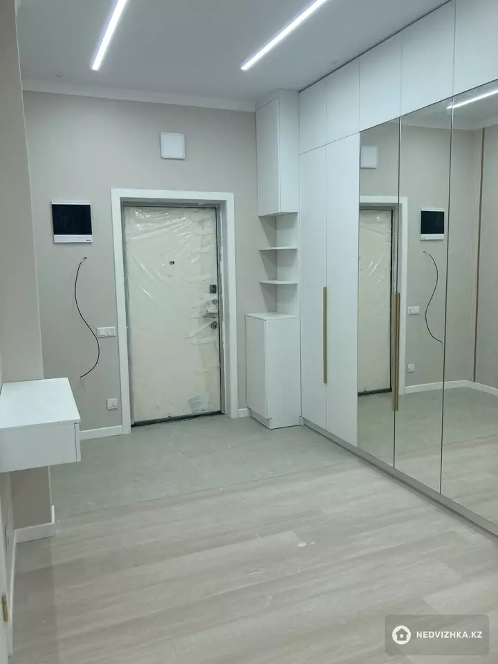 165 м², 5-комнатная квартира, этаж 2 из 3, 165 м², изображение - 1