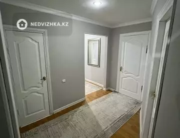 81.1 м², 4-комнатная квартира, этаж 5 из 5, 81 м², изображение - 4